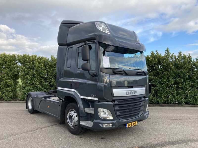 DAF CF 400 FT Euro6 - Vetopöytäauto: kuva DAF CF 400 FT Euro6 - Vetopöytäauto DAF CF 400 FT Euro6 - Vetopöytäauto: kuva DAF CF 400 FT Euro6 - Vetopöytäauto