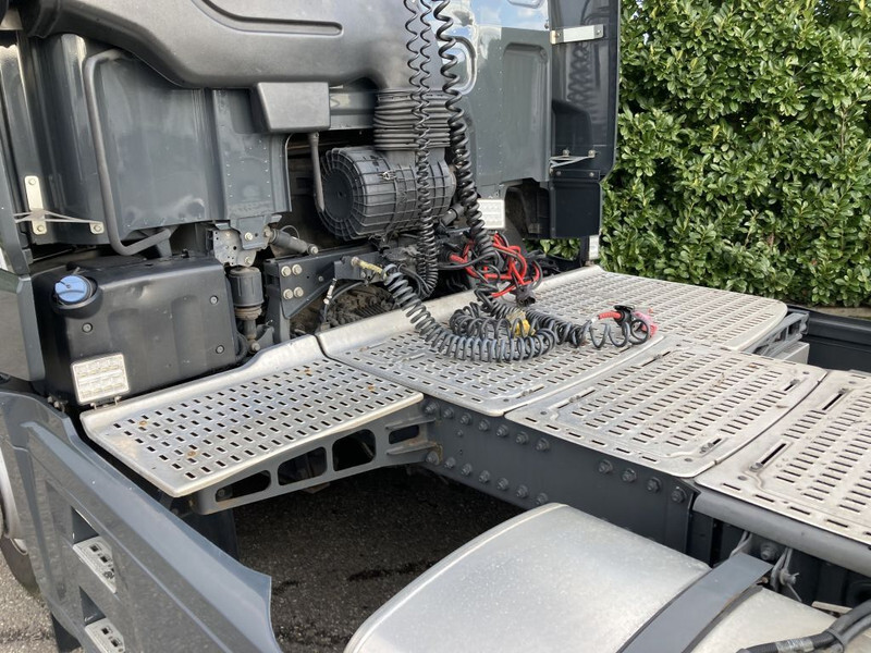 DAF CF 400 FT Euro6 - Vetopöytäauto: kuva DAF CF 400 FT Euro6 - Vetopöytäauto DAF CF 400 FT Euro6 - Vetopöytäauto: kuva DAF CF 400 FT Euro6 - Vetopöytäauto