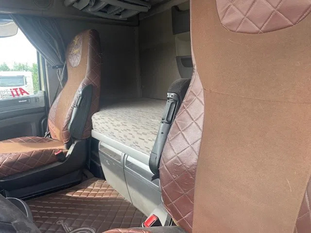 DAF XF 460 FT Euro6 Super Space Cab - Vetopöytäauto: kuva DAF XF 460 FT Euro6 Super Space Cab - Vetopöytäauto DAF XF 460 FT Euro6 Super Space Cab - Vetopöytäauto: kuva DAF XF 460 FT Euro6 Super Space Cab - Vetopöytäauto