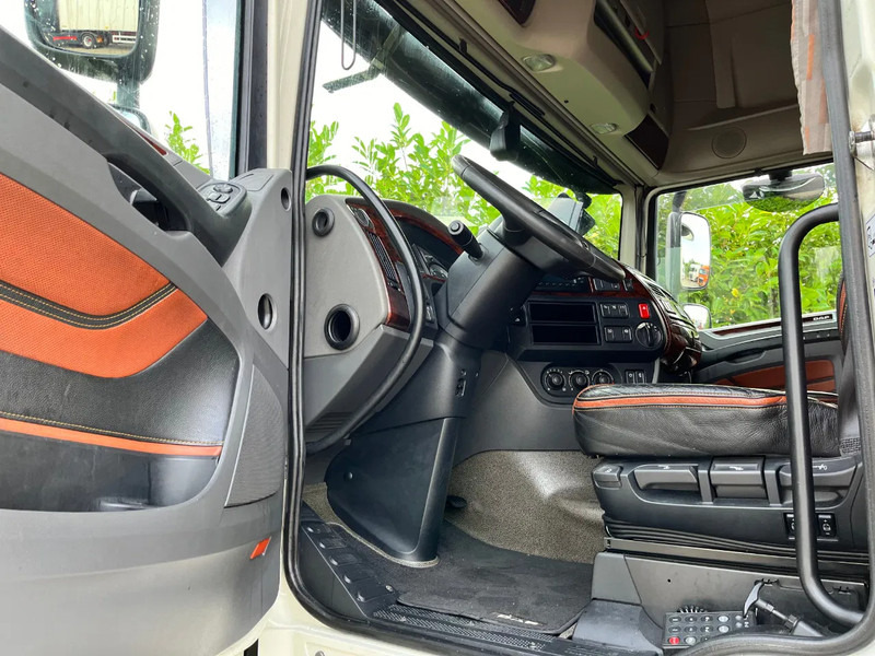 DAF XF 510 FT Euro6 - Vetopöytäauto: kuva DAF XF 510 FT Euro6 - Vetopöytäauto DAF XF 510 FT Euro6 - Vetopöytäauto: kuva DAF XF 510 FT Euro6 - Vetopöytäauto