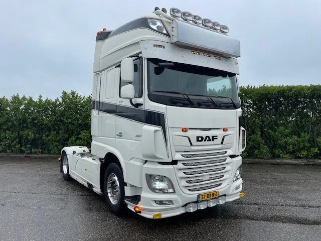 DAF XF 530 FT euro6 - Vetopöytäauto: kuva DAF XF 530 FT euro6 - Vetopöytäauto DAF XF 530 FT euro6 - Vetopöytäauto: kuva DAF XF 530 FT euro6 - Vetopöytäauto