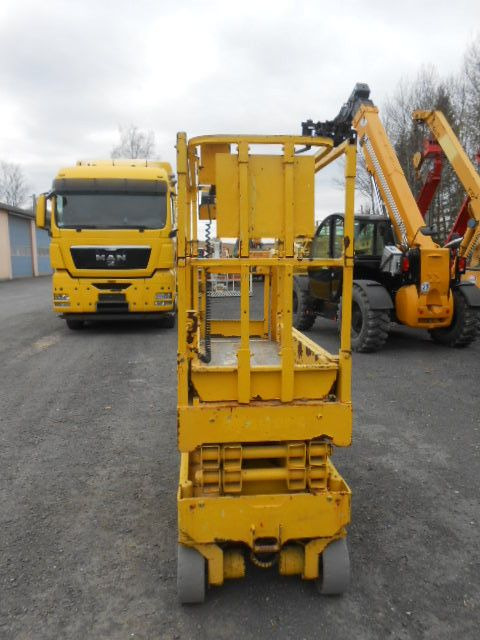 Leasing  Genie GS 1530, Scherenarbeitsbühne Genie 6,6m Genie GS 1530, Scherenarbeitsbühne Genie 6,6m: kuva Leasing  Genie GS 1530, Scherenarbeitsbühne Genie 6,6m Genie GS 1530, Scherenarbeitsbühne Genie 6,6m