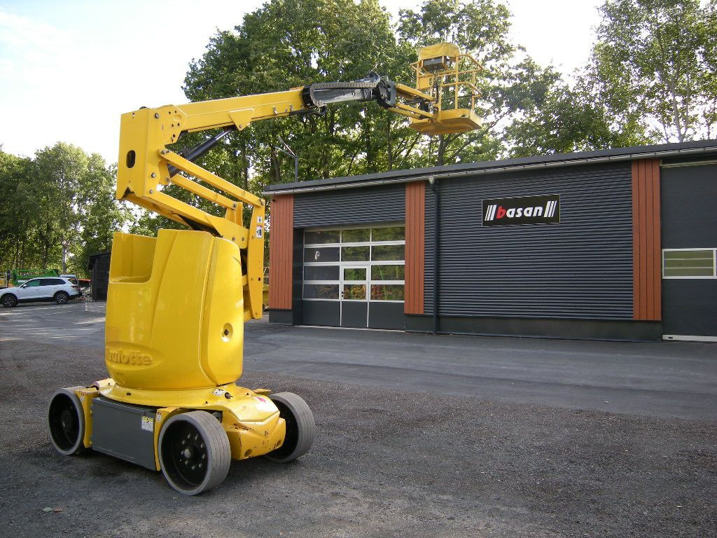 Haulotte HA12CJ+ , AH 12m, Korbarm drehbar - Itsekulkevat henkilönostimet: kuva Haulotte HA12CJ+ , AH 12m, Korbarm drehbar - Itsekulkevat henkilönostimet Haulotte HA12CJ+ , AH 12m, Korbarm drehbar - Itsekulkevat henkilönostimet: kuva Haulotte HA12CJ+ , AH 12m, Korbarm drehbar - Itsekulkevat henkilönostimet