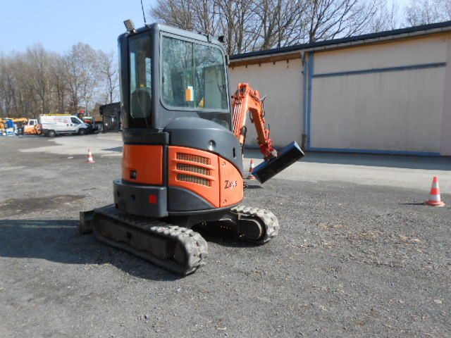 Hitachi ZX22U-2CLR , Powertilt - Minikuormaaja: kuva Hitachi ZX22U-2CLR , Powertilt - Minikuormaaja Hitachi ZX22U-2CLR , Powertilt - Minikuormaaja: kuva Hitachi ZX22U-2CLR , Powertilt - Minikuormaaja