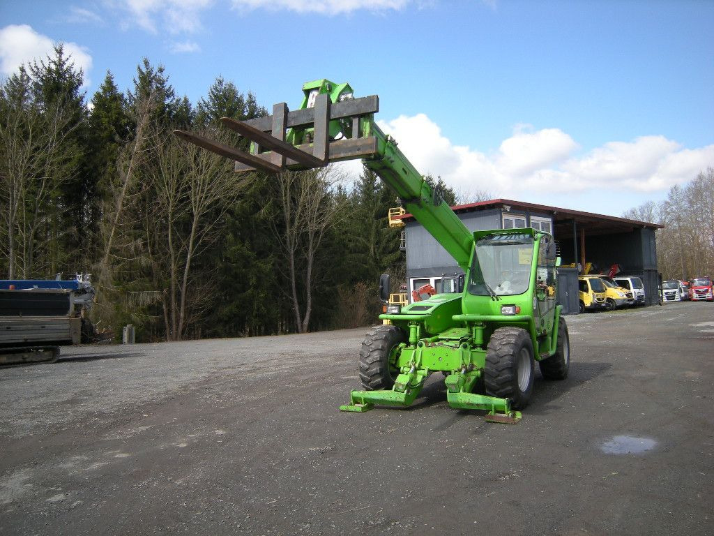Merlo SL33 Panoramic P38.13 - Kurottaja: kuva Merlo SL33 Panoramic P38.13 - Kurottaja Merlo SL33 Panoramic P38.13 - Kurottaja: kuva Merlo SL33 Panoramic P38.13 - Kurottaja