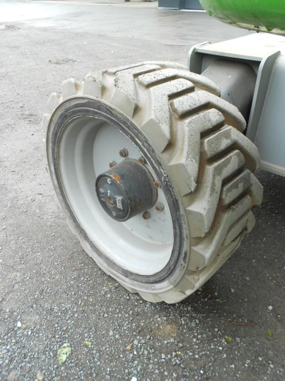 Puomilava Niftylift Niftylift HR28 Hybrid , 4x4 , 28: kuva Puomilava Niftylift Niftylift HR28 Hybrid , 4x4 , 28