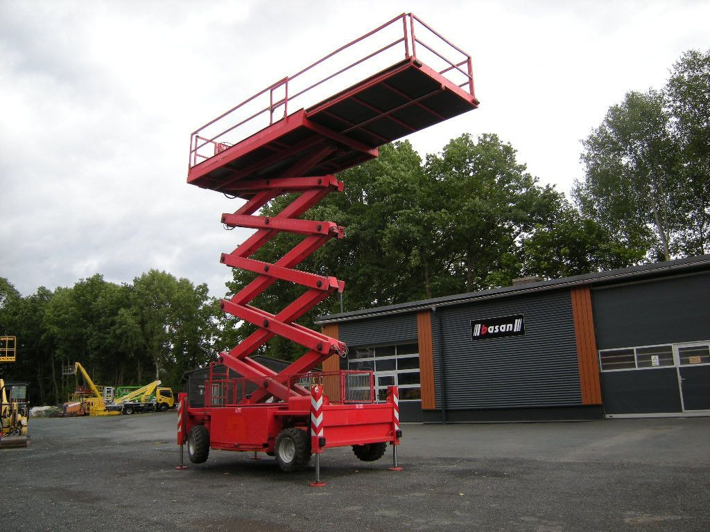 Scherenarbeitsbühne Liftlux SL172-24D4WD,S AH 19 - Itsekulkevat henkilönostimet: kuva Scherenarbeitsbühne Liftlux SL172-24D4WD,S AH 19 - Itsekulkevat henkilönostimet Scherenarbeitsbühne Liftlux SL172-24D4WD,S AH 19 - Itsekulkevat henkilönostimet: kuva Scherenarbeitsbühne Liftlux SL172-24D4WD,S AH 19 - Itsekulkevat henkilönostimet