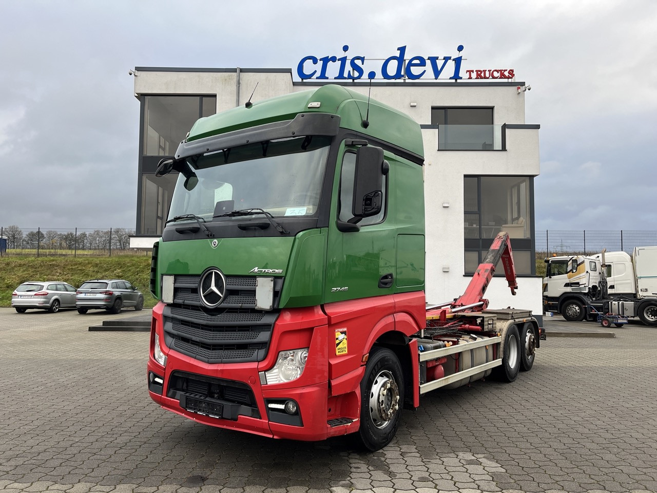 Mercedes-Benz Actros 2745 6x2 Gergen 21 70 Abrollkipper - Koukkulava kuorma-auto: kuva Mercedes-Benz Actros 2745 6x2 Gergen 21 70 Abrollkipper - Koukkulava kuorma-auto Mercedes-Benz Actros 2745 6x2 Gergen 21 70 Abrollkipper - Koukkulava kuorma-auto: kuva Mercedes-Benz Actros 2745 6x2 Gergen 21 70 Abrollkipper - Koukkulava kuorma-auto