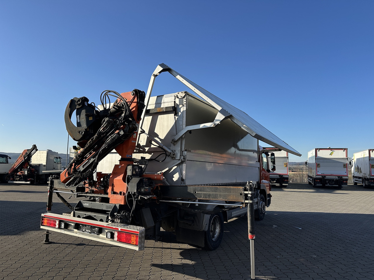 Mercedes-Benz Atego 1529 4x2 Atlas 57.3-A2 Kadaverkipper - Nosturiauto, Kippiauto kuorma-auto: kuva Mercedes-Benz Atego 1529 4x2 Atlas 57.3-A2 Kadaverkipper - Nosturiauto, Kippiauto kuorma-auto Mercedes-Benz Atego 1529 4x2 Atlas 57.3-A2 Kadaverkipper - Nosturiauto, Kippiauto kuorma-auto: kuva Mercedes-Benz Atego 1529 4x2 Atlas 57.3-A2 Kadaverkipper - Nosturiauto, Kippiauto kuorma-auto