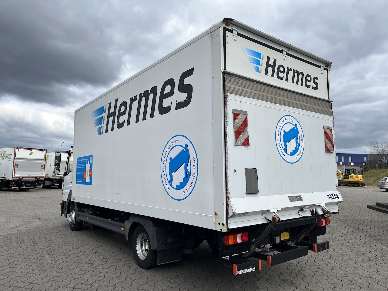 Mercedes-Benz SAXAS Koffer + LBW - Jakeluauto: kuva Mercedes-Benz SAXAS Koffer + LBW - Jakeluauto Mercedes-Benz SAXAS Koffer + LBW - Jakeluauto: kuva Mercedes-Benz SAXAS Koffer + LBW - Jakeluauto