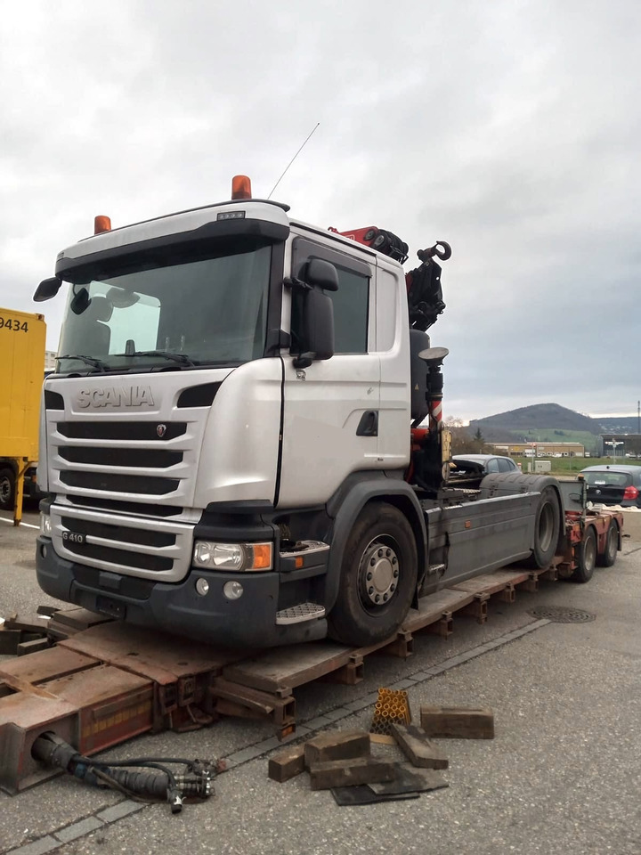 Scania G410 4x2 SZM Kran Fassi F235 Motorschaden - Vetopöytäauto: kuva Scania G410 4x2 SZM Kran Fassi F235 Motorschaden - Vetopöytäauto Scania G410 4x2 SZM Kran Fassi F235 Motorschaden - Vetopöytäauto: kuva Scania G410 4x2 SZM Kran Fassi F235 Motorschaden - Vetopöytäauto