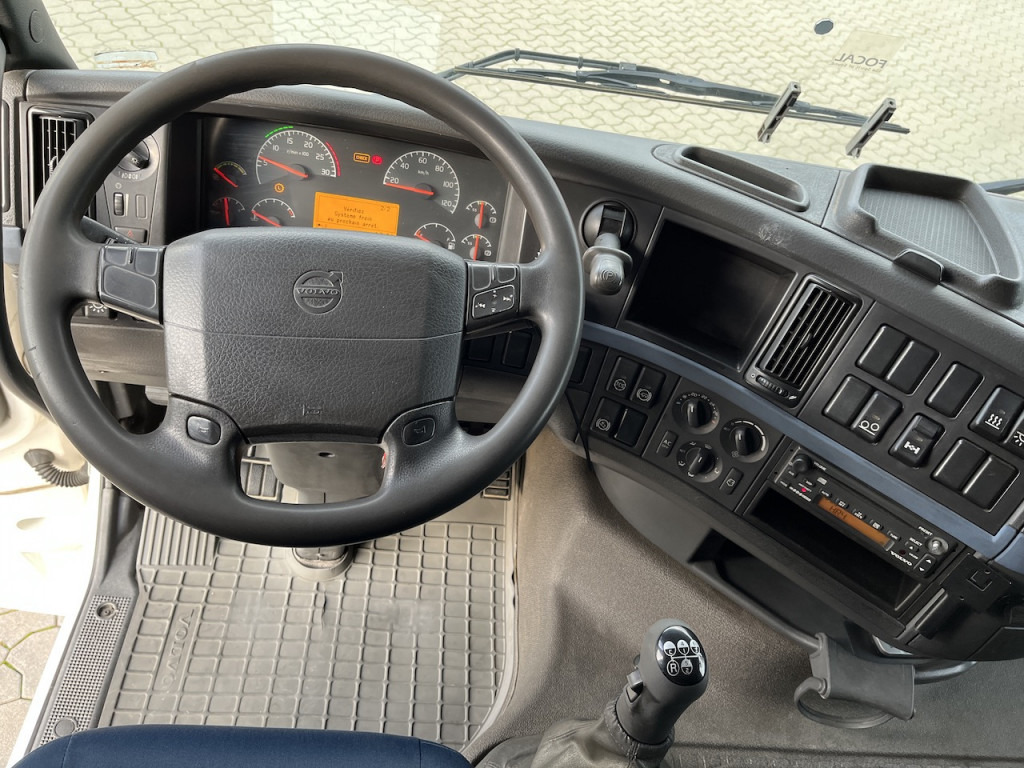 Volvo FH 520 6x2 Palfinger PK 12502 | AHK - Nosturiauto, Lava-kuorma-auto: kuva Volvo FH 520 6x2 Palfinger PK 12502 | AHK - Nosturiauto, Lava-kuorma-auto Volvo FH 520 6x2 Palfinger PK 12502 | AHK - Nosturiauto, Lava-kuorma-auto: kuva Volvo FH 520 6x2 Palfinger PK 12502 | AHK - Nosturiauto, Lava-kuorma-auto
