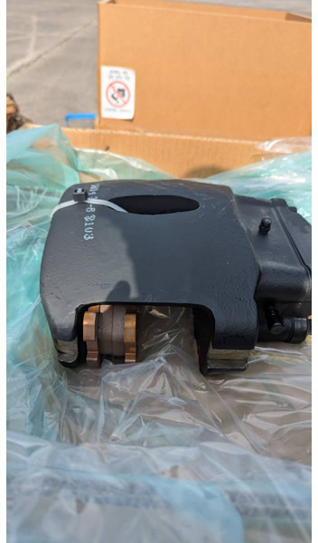 Komatsu HD605-5 BRAKE ASSY 561-34-62103 - Jarruosat - Rakennuskoneet: kuva Komatsu HD605-5 BRAKE ASSY 561-34-62103 - Jarruosat - Rakennuskoneet Komatsu HD605-5 BRAKE ASSY 561-34-62103 - Jarruosat - Rakennuskoneet: kuva Komatsu HD605-5 BRAKE ASSY 561-34-62103 - Jarruosat - Rakennuskoneet