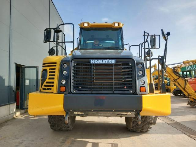 Komatsu HM400-5E0 - Nivelkippiauto: kuva Komatsu HM400-5E0 - Nivelkippiauto Komatsu HM400-5E0 - Nivelkippiauto: kuva Komatsu HM400-5E0 - Nivelkippiauto