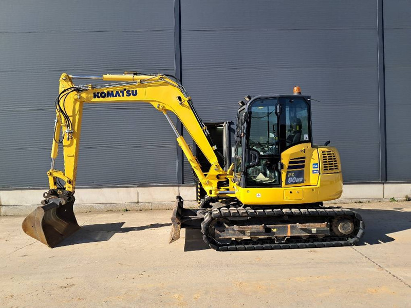 Komatsu PC80MR-5E0 - Minikuormaaja: kuva Komatsu PC80MR-5E0 - Minikuormaaja Komatsu PC80MR-5E0 - Minikuormaaja: kuva Komatsu PC80MR-5E0 - Minikuormaaja