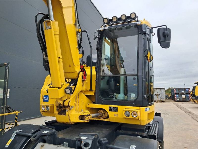 Komatsu PW138MR-11E0 - Pyöräalustainen kaivinkone: kuva Komatsu PW138MR-11E0 - Pyöräalustainen kaivinkone Komatsu PW138MR-11E0 - Pyöräalustainen kaivinkone: kuva Komatsu PW138MR-11E0 - Pyöräalustainen kaivinkone