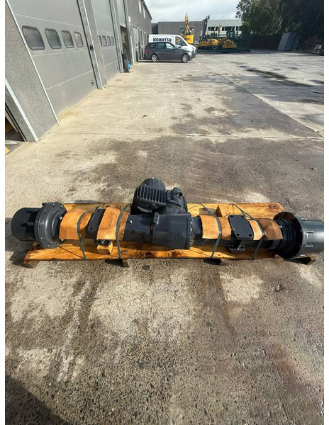 Komatsu PW140-7 REAR AXLE ASSEMBLY 20E-22-32000 - Akseli ja osat - Rakennuskoneet: kuva Komatsu PW140-7 REAR AXLE ASSEMBLY 20E-22-32000 - Akseli ja osat - Rakennuskoneet Komatsu PW140-7 REAR AXLE ASSEMBLY 20E-22-32000 - Akseli ja osat - Rakennuskoneet: kuva Komatsu PW140-7 REAR AXLE ASSEMBLY 20E-22-32000 - Akseli ja osat - Rakennuskoneet