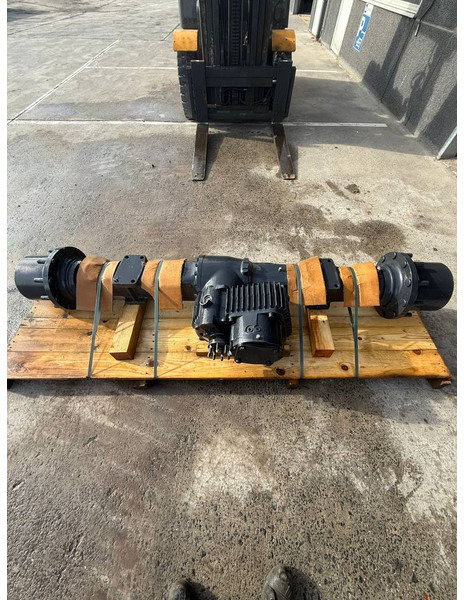 Komatsu PW140-7 REAR AXLE ASSEMBLY 20E-22-32000 - Akseli ja osat - Rakennuskoneet: kuva Komatsu PW140-7 REAR AXLE ASSEMBLY 20E-22-32000 - Akseli ja osat - Rakennuskoneet Komatsu PW140-7 REAR AXLE ASSEMBLY 20E-22-32000 - Akseli ja osat - Rakennuskoneet: kuva Komatsu PW140-7 REAR AXLE ASSEMBLY 20E-22-32000 - Akseli ja osat - Rakennuskoneet
