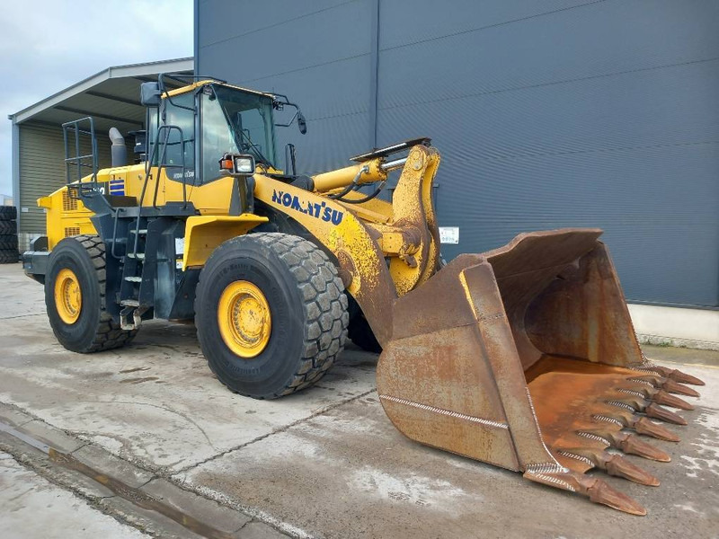 Komatsu WA500-7 - Pyöräkuormaaja: kuva Komatsu WA500-7 - Pyöräkuormaaja Komatsu WA500-7 - Pyöräkuormaaja: kuva Komatsu WA500-7 - Pyöräkuormaaja