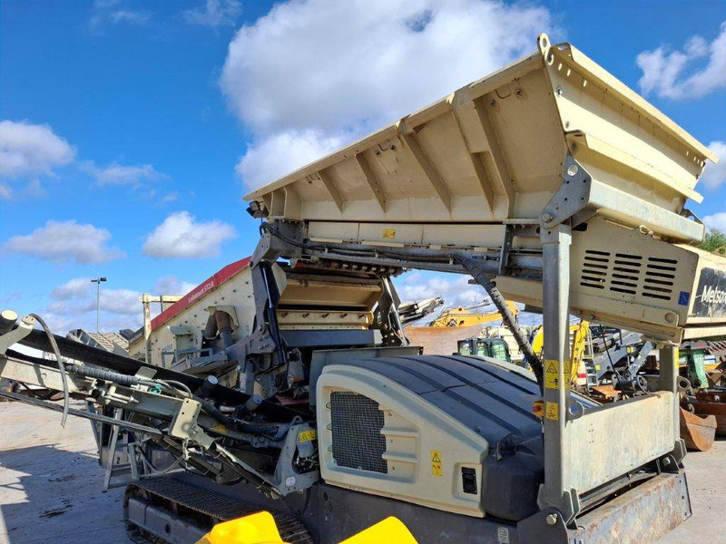 Metso ST 2.8 - Seula: kuva Metso ST 2.8 - Seula Metso ST 2.8 - Seula: kuva Metso ST 2.8 - Seula