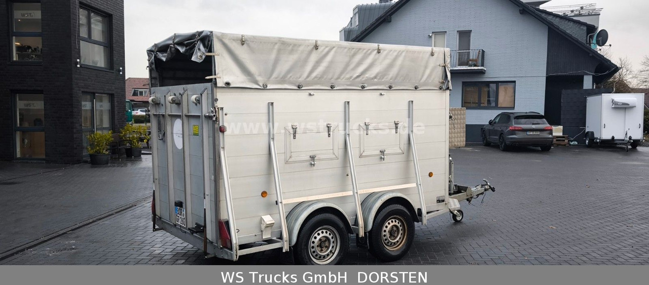 Blomert V30 Großvieh Vollalu Seilwinde - Eläinten kuljetus perävaunu: kuva Blomert V30 Großvieh Vollalu Seilwinde - Eläinten kuljetus perävaunu Blomert V30 Großvieh Vollalu Seilwinde - Eläinten kuljetus perävaunu: kuva Blomert V30 Großvieh Vollalu Seilwinde - Eläinten kuljetus perävaunu