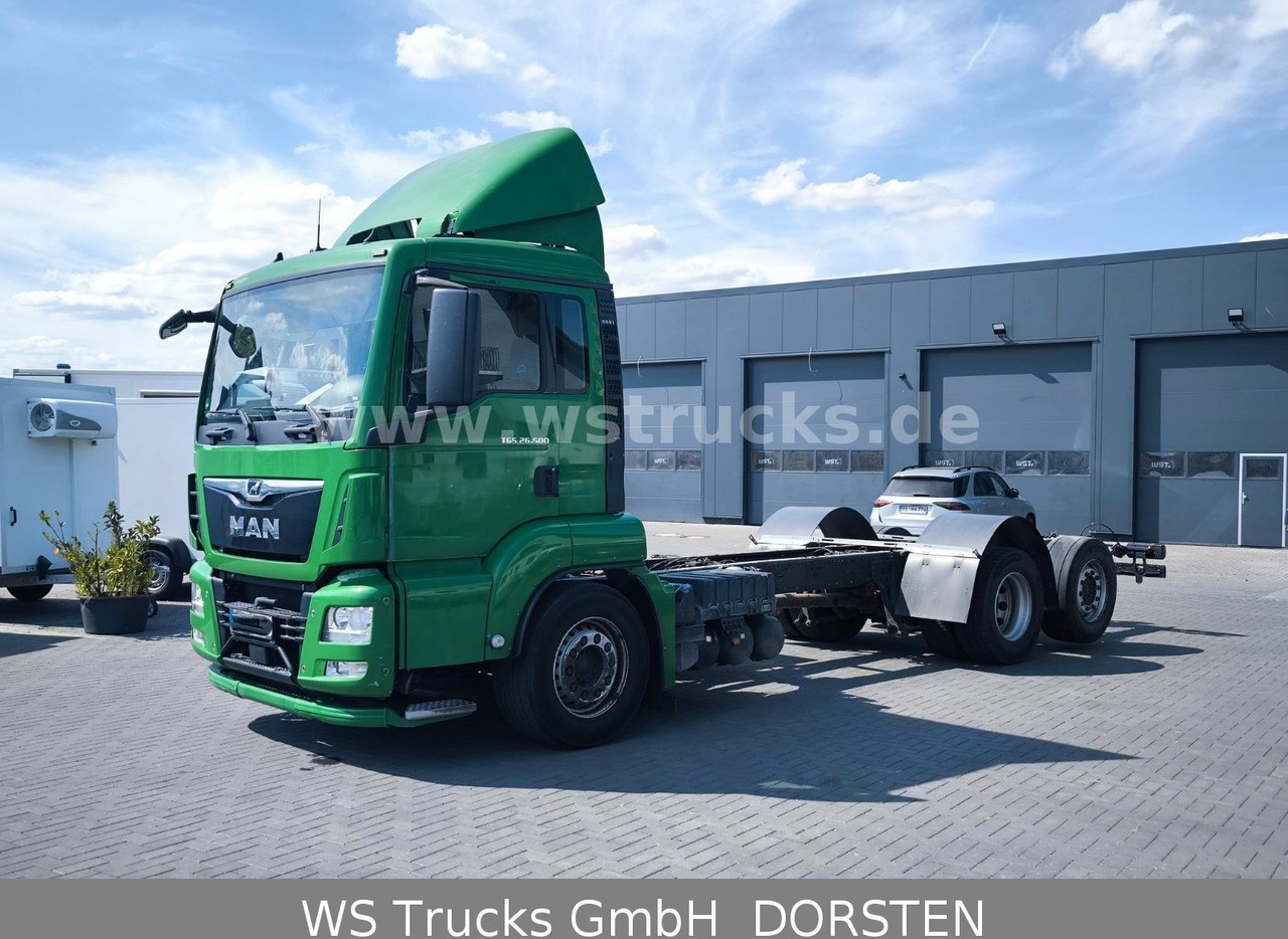 MAN TGS 26.500 6x2 Luft/Luft Lenkachse Intader - Kuorma-auto alusta: kuva MAN TGS 26.500 6x2 Luft/Luft Lenkachse Intader - Kuorma-auto alusta MAN TGS 26.500 6x2 Luft/Luft Lenkachse Intader - Kuorma-auto alusta: kuva MAN TGS 26.500 6x2 Luft/Luft Lenkachse Intader - Kuorma-auto alusta