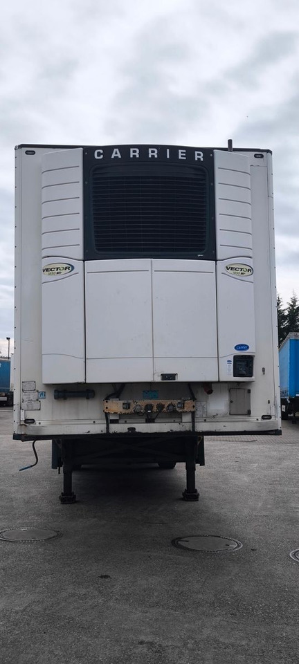 Schmitz Cargobull SKO 24 Kühlauflieger Vector 1850 MT, Bi-Temp - Umpikori puoliperävaunu: kuva Schmitz Cargobull SKO 24 Kühlauflieger Vector 1850 MT, Bi-Temp - Umpikori puoliperävaunu Schmitz Cargobull SKO 24 Kühlauflieger Vector 1850 MT, Bi-Temp - Umpikori puoliperävaunu: kuva Schmitz Cargobull SKO 24 Kühlauflieger Vector 1850 MT, Bi-Temp - Umpikori puoliperävaunu