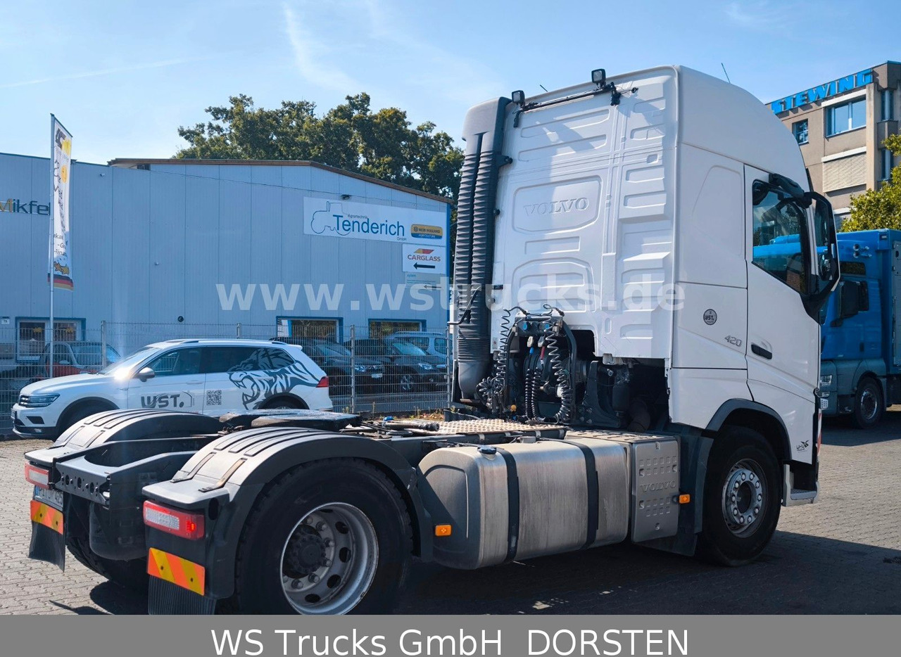 Volvo FH 420 SZM Hydraulik - Vetopöytäauto: kuva  Volvo FH 420 SZM Hydraulik - Vetopöytäauto Volvo FH 420 SZM Hydraulik - Vetopöytäauto: kuva  Volvo FH 420 SZM Hydraulik - Vetopöytäauto