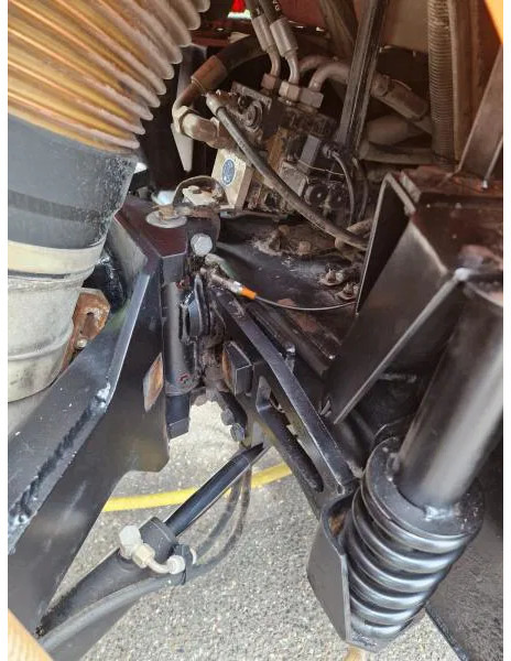 Lakaisukone teollisuuteen Bucher Kehrmaschine BUCHER-GUYER Kehrmaschine EG 4.500 kg Diesel Topzustand: kuva Lakaisukone teollisuuteen Bucher Kehrmaschine BUCHER-GUYER Kehrmaschine EG 4.500 kg Diesel Topzustand