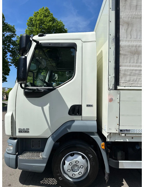 DAF LF 45 180 E5 EEV Pritsche/Pl Klima Getränke kurz - Kuorma-auto: kuva DAF LF 45 180 E5 EEV Pritsche/Pl Klima Getränke kurz - Kuorma-auto DAF LF 45 180 E5 EEV Pritsche/Pl Klima Getränke kurz - Kuorma-auto: kuva DAF LF 45 180 E5 EEV Pritsche/Pl Klima Getränke kurz - Kuorma-auto