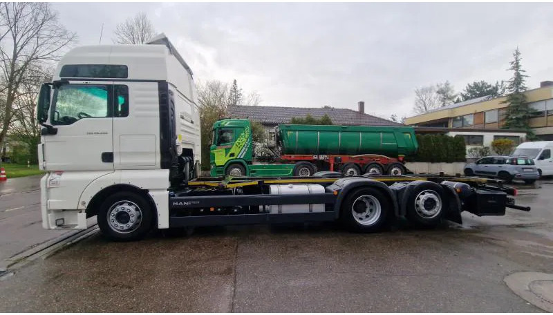 MAN TGX 460 FLL BDF 6x2 Volum WANTEC Mulltiw.Lenkachse E6 - Kuorma-auto: kuva MAN TGX 460 FLL BDF 6x2 Volum WANTEC Mulltiw.Lenkachse E6 - Kuorma-auto MAN TGX 460 FLL BDF 6x2 Volum WANTEC Mulltiw.Lenkachse E6 - Kuorma-auto: kuva MAN TGX 460 FLL BDF 6x2 Volum WANTEC Mulltiw.Lenkachse E6 - Kuorma-auto