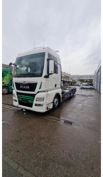 MAN TGX 460 FLL BDF 6x2 Volum WANTEC Mulltiw.Lenkachse E6 - Kuorma-auto: kuva MAN TGX 460 FLL BDF 6x2 Volum WANTEC Mulltiw.Lenkachse E6 - Kuorma-auto MAN TGX 460 FLL BDF 6x2 Volum WANTEC Mulltiw.Lenkachse E6 - Kuorma-auto: kuva MAN TGX 460 FLL BDF 6x2 Volum WANTEC Mulltiw.Lenkachse E6 - Kuorma-auto