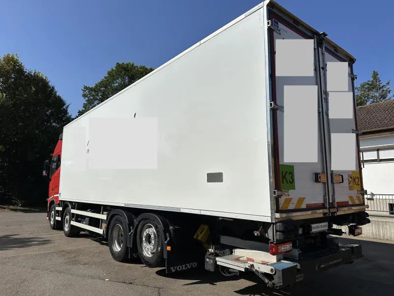 Volvo FH 16.550 XL 8x2 Tief Kühlkoffer ThermoKing LBW - Kuorma-auto: kuva Volvo FH 16.550 XL 8x2 Tief Kühlkoffer ThermoKing LBW - Kuorma-auto Volvo FH 16.550 XL 8x2 Tief Kühlkoffer ThermoKing LBW - Kuorma-auto: kuva Volvo FH 16.550 XL 8x2 Tief Kühlkoffer ThermoKing LBW - Kuorma-auto