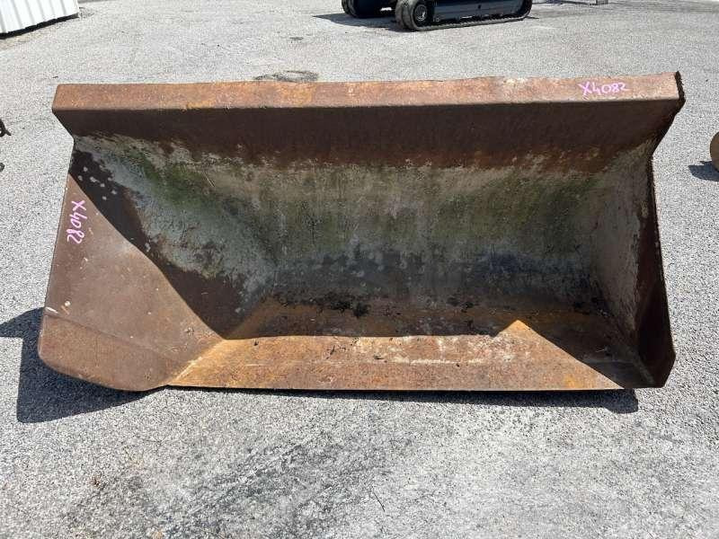 1860mm - Lateral Droit - Kuormaajan kauha: kuva 1860mm - Lateral Droit - Kuormaajan kauha 1860mm - Lateral Droit - Kuormaajan kauha: kuva 1860mm - Lateral Droit - Kuormaajan kauha