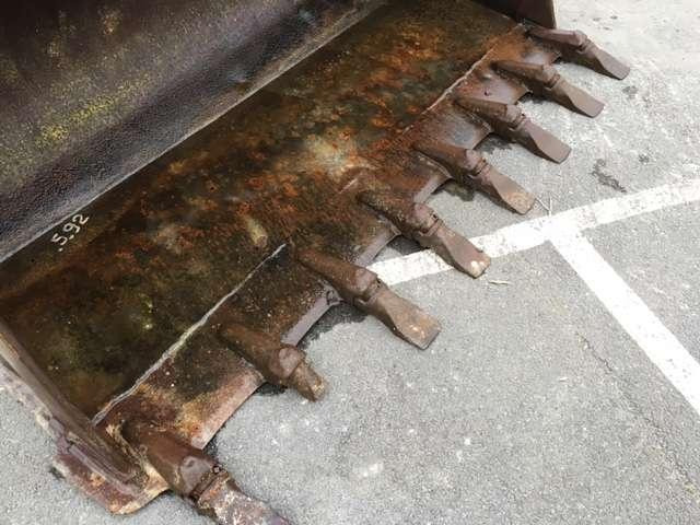 2500mm - Kuormaajan kauha: kuva 2500mm - Kuormaajan kauha 2500mm - Kuormaajan kauha: kuva 2500mm - Kuormaajan kauha