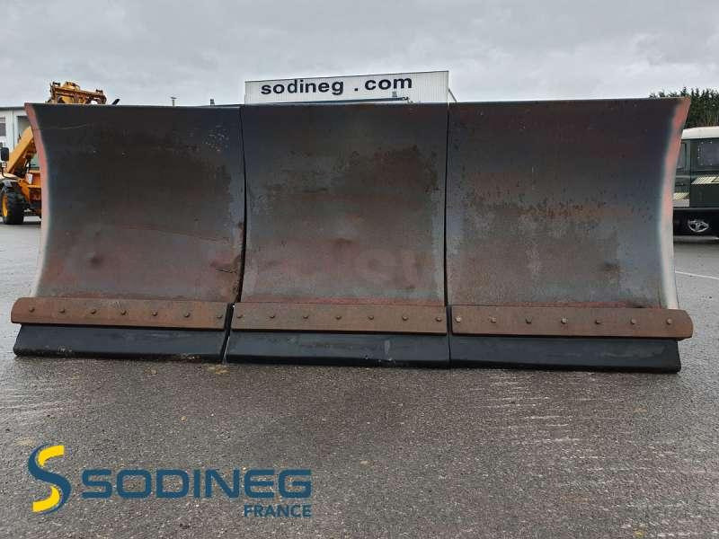 Avec Lame d'Usure Caoutchouc - Lumiaura: kuva Avec Lame d'Usure Caoutchouc - Lumiaura Avec Lame d'Usure Caoutchouc - Lumiaura: kuva Avec Lame d'Usure Caoutchouc - Lumiaura