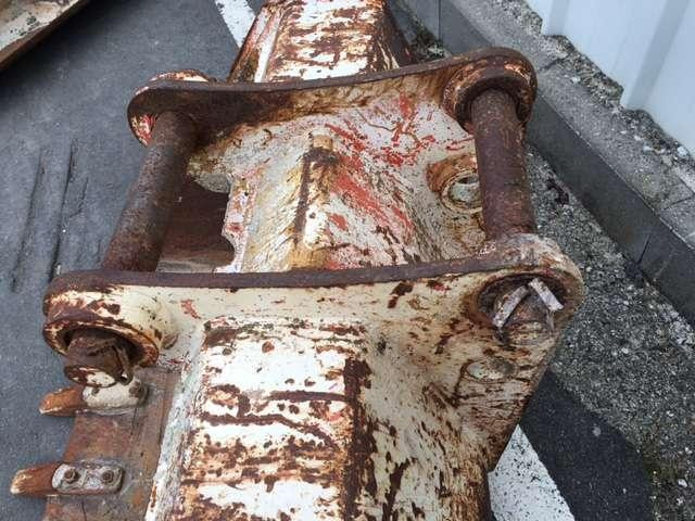 CATERPILLAR 880mm - Kaivinkoneen kauha: kuva CATERPILLAR 880mm - Kaivinkoneen kauha CATERPILLAR 880mm - Kaivinkoneen kauha: kuva CATERPILLAR 880mm - Kaivinkoneen kauha