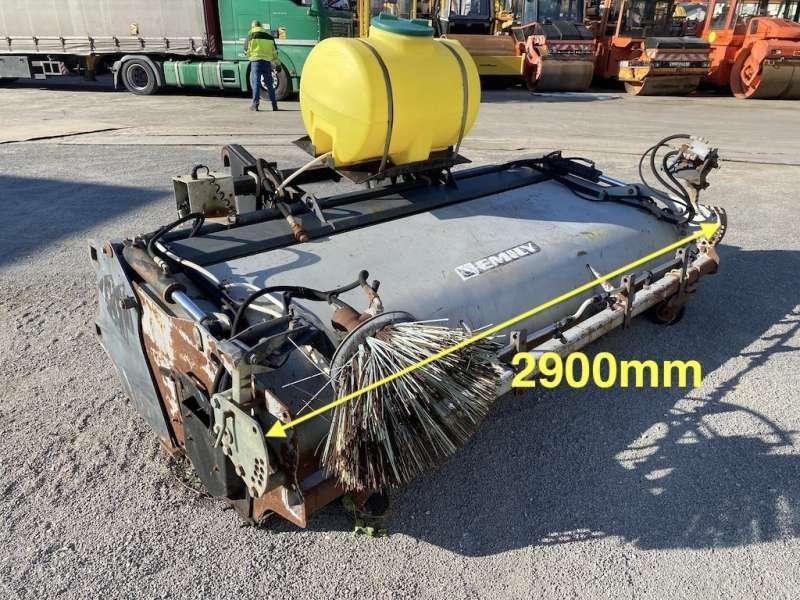 EMILY 2900mm - Attache Chargeurs CATERPILLAR / VOLVO - Harjakone: kuva EMILY 2900mm - Attache Chargeurs CATERPILLAR / VOLVO - Harjakone EMILY 2900mm - Attache Chargeurs CATERPILLAR / VOLVO - Harjakone: kuva EMILY 2900mm - Attache Chargeurs CATERPILLAR / VOLVO - Harjakone