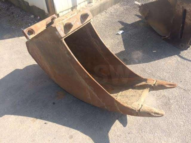 MECALAC 340 - 8/10/11/12 - Kaivinkoneen kauha: kuva MECALAC 340 - 8/10/11/12 - Kaivinkoneen kauha MECALAC 340 - 8/10/11/12 - Kaivinkoneen kauha: kuva MECALAC 340 - 8/10/11/12 - Kaivinkoneen kauha