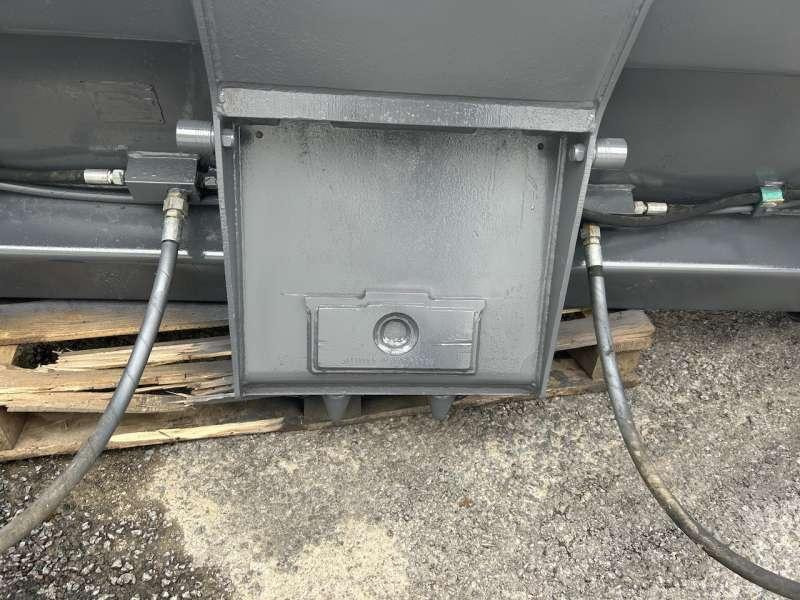 MECALAC series 8/10/11 et 12 - 2200mm - Kuormaajan kauha: kuva MECALAC series 8/10/11 et 12 - 2200mm - Kuormaajan kauha MECALAC series 8/10/11 et 12 - 2200mm - Kuormaajan kauha: kuva MECALAC series 8/10/11 et 12 - 2200mm - Kuormaajan kauha