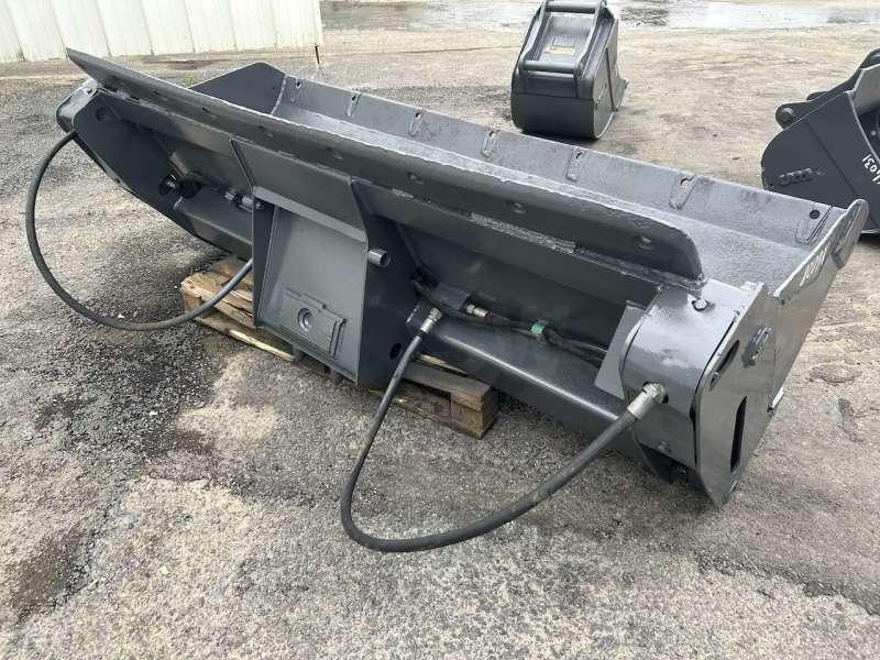 MECALAC series 8/10/11 et 12 - 2200mm - Kuormaajan kauha: kuva MECALAC series 8/10/11 et 12 - 2200mm - Kuormaajan kauha MECALAC series 8/10/11 et 12 - 2200mm - Kuormaajan kauha: kuva MECALAC series 8/10/11 et 12 - 2200mm - Kuormaajan kauha