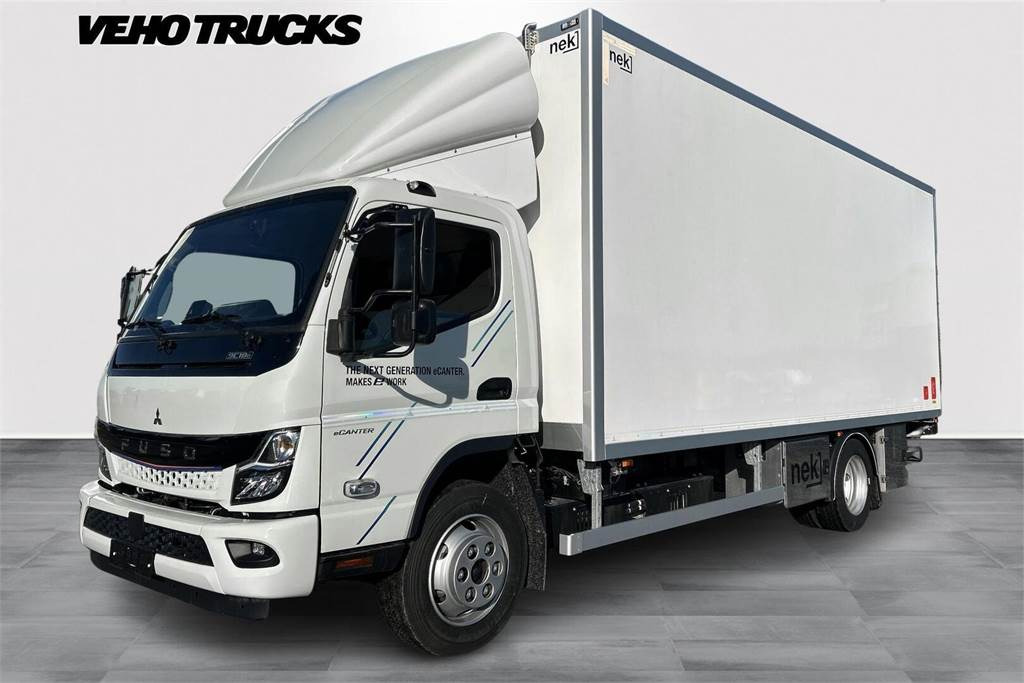 Mitsubishi FUSO 9C18 M-Bat 4x2 - Isoterminen kuorma-auto: kuva Mitsubishi FUSO 9C18 M-Bat 4x2 - Isoterminen kuorma-auto Mitsubishi FUSO 9C18 M-Bat 4x2 - Isoterminen kuorma-auto: kuva Mitsubishi FUSO 9C18 M-Bat 4x2 - Isoterminen kuorma-auto