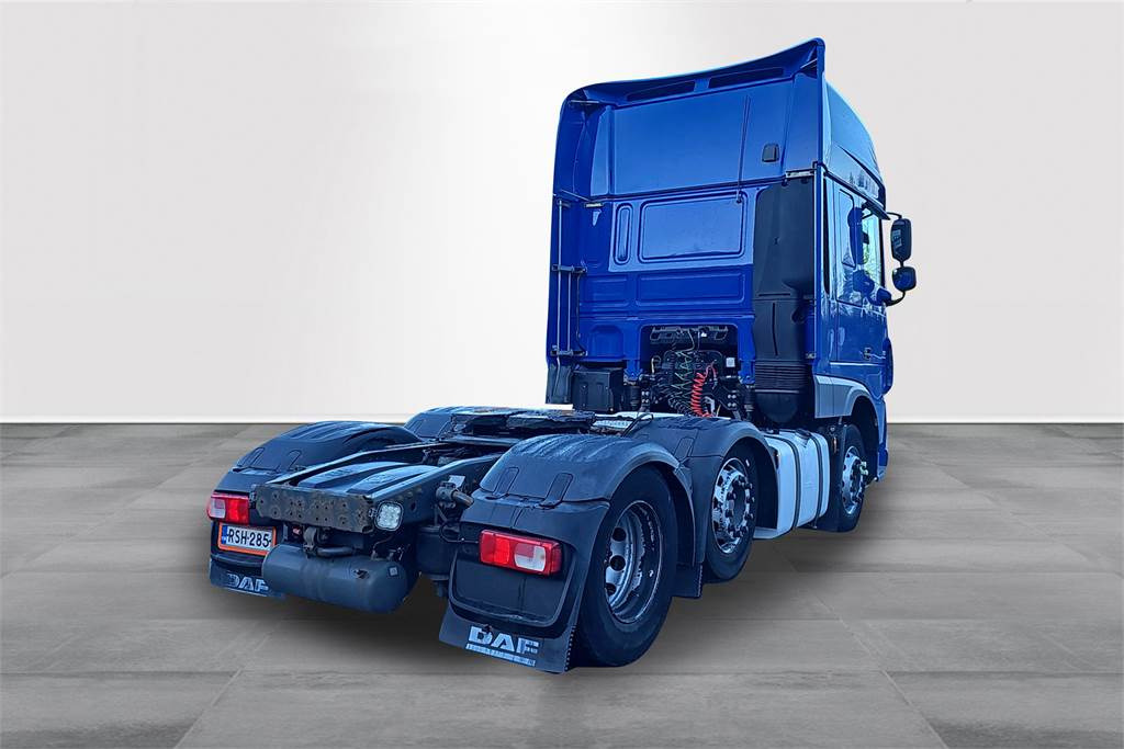 DAF XF 510 - Vetopöytäauto: kuva DAF XF 510 - Vetopöytäauto DAF XF 510 - Vetopöytäauto: kuva DAF XF 510 - Vetopöytäauto