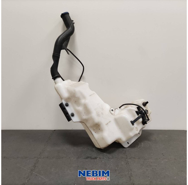 Volvo Volvo - 84092259 - Ruitensproeier reservoir FH4 - Varaosat - Kuorma-auto: kuva Volvo Volvo - 84092259 - Ruitensproeier reservoir FH4 - Varaosat - Kuorma-auto Volvo Volvo - 84092259 - Ruitensproeier reservoir FH4 - Varaosat - Kuorma-auto: kuva Volvo Volvo - 84092259 - Ruitensproeier reservoir FH4 - Varaosat - Kuorma-auto
