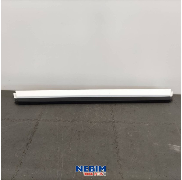 Volvo Volvo - 84173254 - Bumperspoiler midden - Varaosat - Kuorma-auto: kuva Volvo Volvo - 84173254 - Bumperspoiler midden - Varaosat - Kuorma-auto Volvo Volvo - 84173254 - Bumperspoiler midden - Varaosat - Kuorma-auto: kuva Volvo Volvo - 84173254 - Bumperspoiler midden - Varaosat - Kuorma-auto