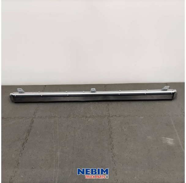 Volvo Volvo - 84173254 - Bumperspoiler midden - Varaosat - Kuorma-auto: kuva Volvo Volvo - 84173254 - Bumperspoiler midden - Varaosat - Kuorma-auto Volvo Volvo - 84173254 - Bumperspoiler midden - Varaosat - Kuorma-auto: kuva Volvo Volvo - 84173254 - Bumperspoiler midden - Varaosat - Kuorma-auto
