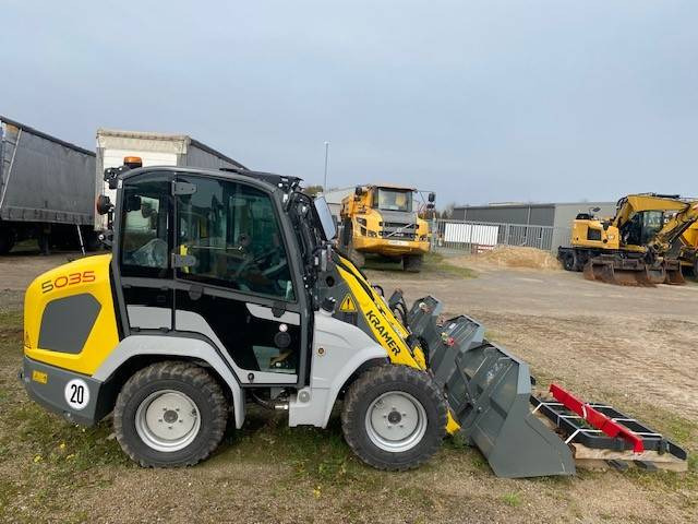 Kramer 5035 MIETE / RENTAL (12002040) - Pyöräkuormaaja: kuva Kramer 5035 MIETE / RENTAL (12002040) - Pyöräkuormaaja Kramer 5035 MIETE / RENTAL (12002040) - Pyöräkuormaaja: kuva Kramer 5035 MIETE / RENTAL (12002040) - Pyöräkuormaaja