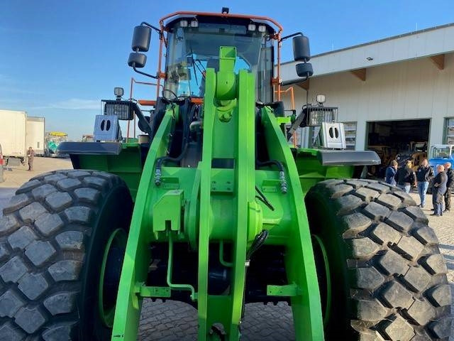 Uusi Pyöräkuormaaja LIUGONG 870 HE vollelektrisch, 24.2 t, 4.7-5.2 cbm: kuva Uusi Pyöräkuormaaja LIUGONG 870 HE vollelektrisch, 24.2 t, 4.7-5.2 cbm Uusi Pyöräkuormaaja LIUGONG 870 HE vollelektrisch, 24.2 t, 4.7-5.2 cbm: kuva Uusi Pyöräkuormaaja LIUGONG 870 HE vollelektrisch, 24.2 t, 4.7-5.2 cbm