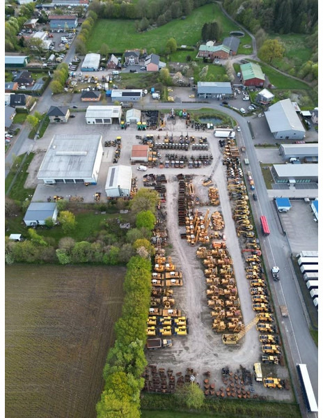 Liebherr A 934 B HD (12005517) - Materiaalinkäsittelykone: kuva Liebherr A 934 B HD (12005517) - Materiaalinkäsittelykone Liebherr A 934 B HD (12005517) - Materiaalinkäsittelykone: kuva Liebherr A 934 B HD (12005517) - Materiaalinkäsittelykone