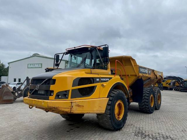 Volvo A 25 G MIETE / RENTAL (12000501) - Nivelkippiauto: kuva Volvo A 25 G MIETE / RENTAL (12000501) - Nivelkippiauto Volvo A 25 G MIETE / RENTAL (12000501) - Nivelkippiauto: kuva Volvo A 25 G MIETE / RENTAL (12000501) - Nivelkippiauto